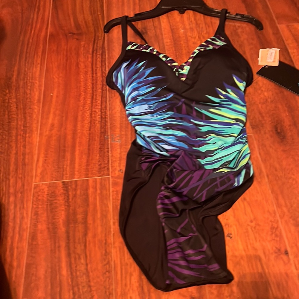 Black printed swimsuit